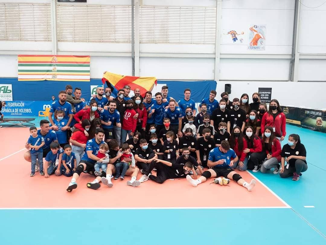 Club Voleibol Utrera tweet media