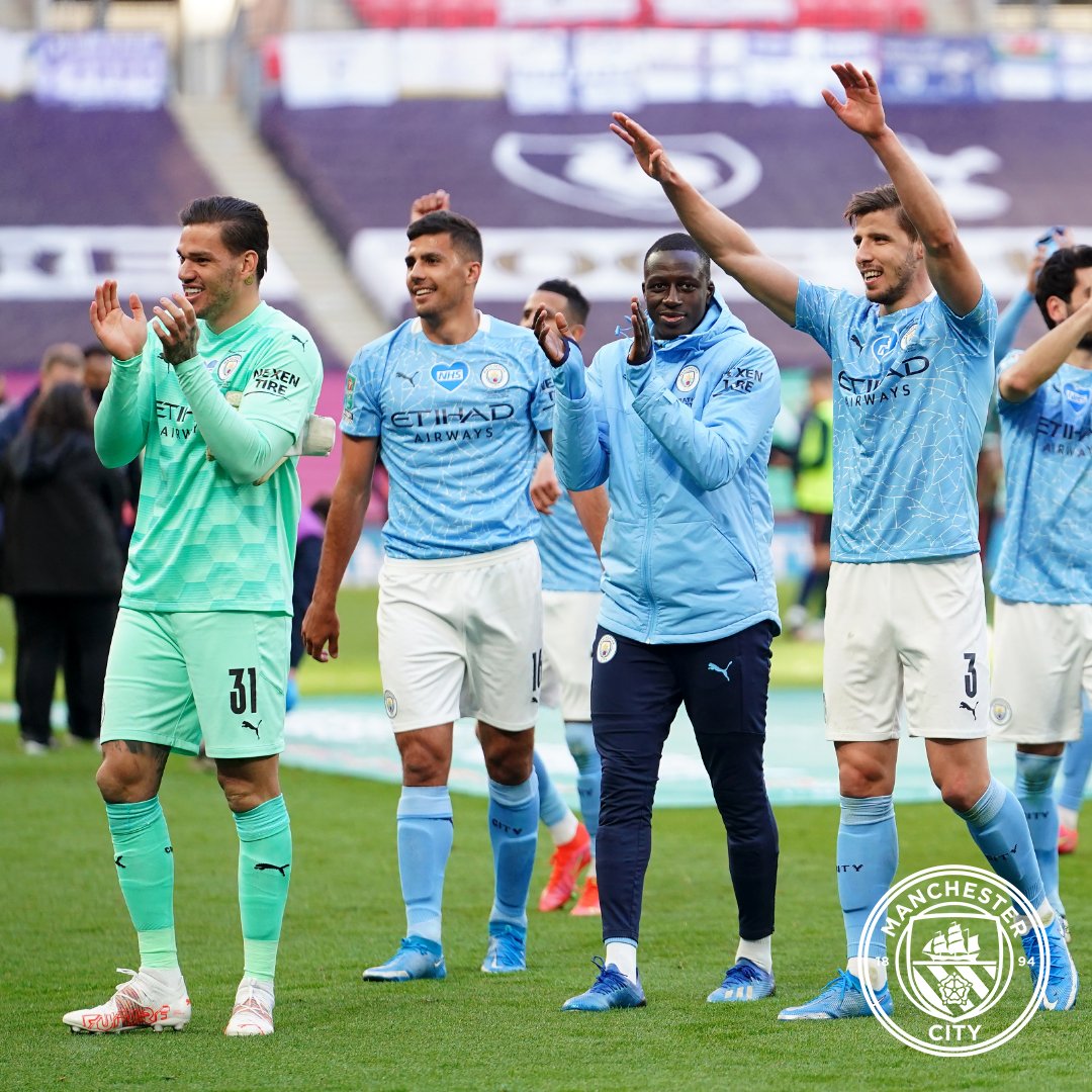 холланд манчестер сити. манчестер сити 1998. манчестер сити угловые. манчестер сити угловые. ман сити ньюкасл.