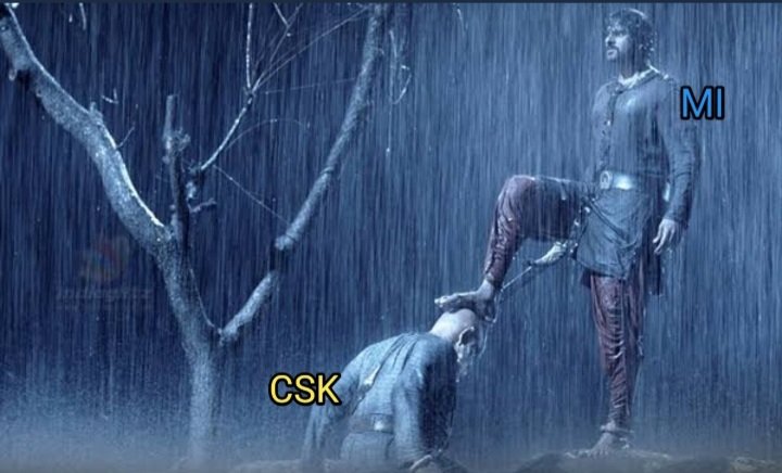 itzvijay45's tweet photo. இன்னும் இரண்டு கப்பு 🏆அடிச்சாலும் #CSK-தோனி எப்பவும் #MI-ரோகித்க்கு 
காலுக்கு கீழ தான் Head To Head -ல 😎🔥🔥
#Master #Thalapathy65 @actorvijay
#MI #MumbaiIndians #OneFamily https://t.co/iywxaBZ593 https://t.co/CE1bpNdiH4