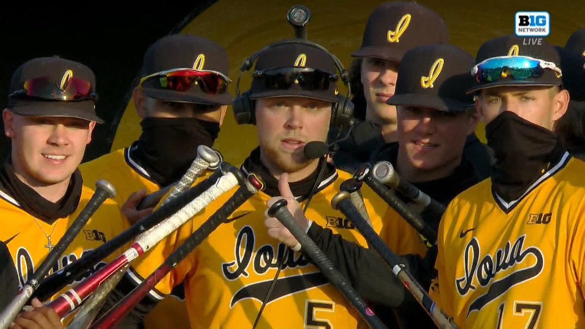 MarkFreundTV's tweet photo. When you go 4-for-4 with 4 runs and 4 RBI, there's a lot of attention on your postgame interview. Just ask @UIBaseball. Great day for Zeb Adreon as the #Hawkeyes beat Northwestern 15-4. (Photo from BTN) https://t.co/CSjjOTRsxV