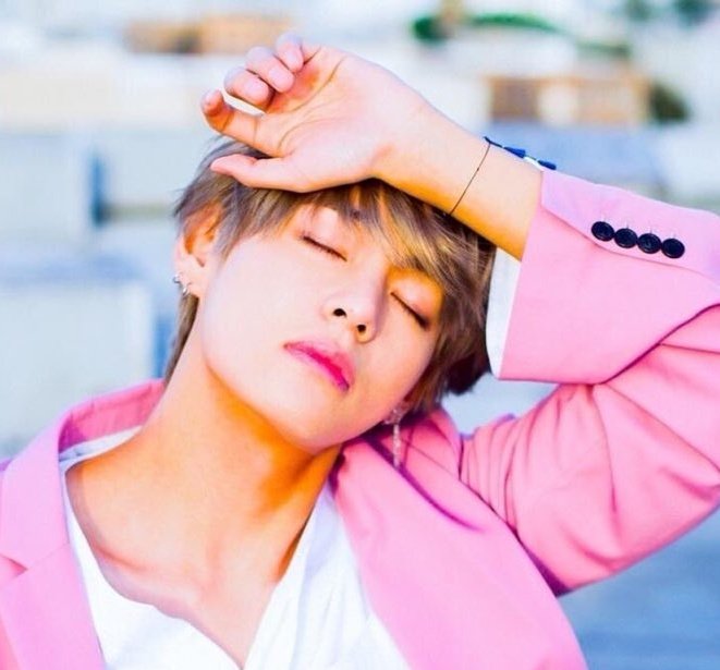 Kim Taehyung as art details -- a thread