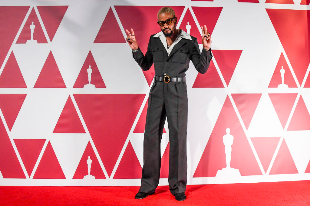 I believe we have found our best-dressed man in Lakeith Stanfield. Lakeith... thank you.  #Oscars    http://dlvr.it/RyQqW7 