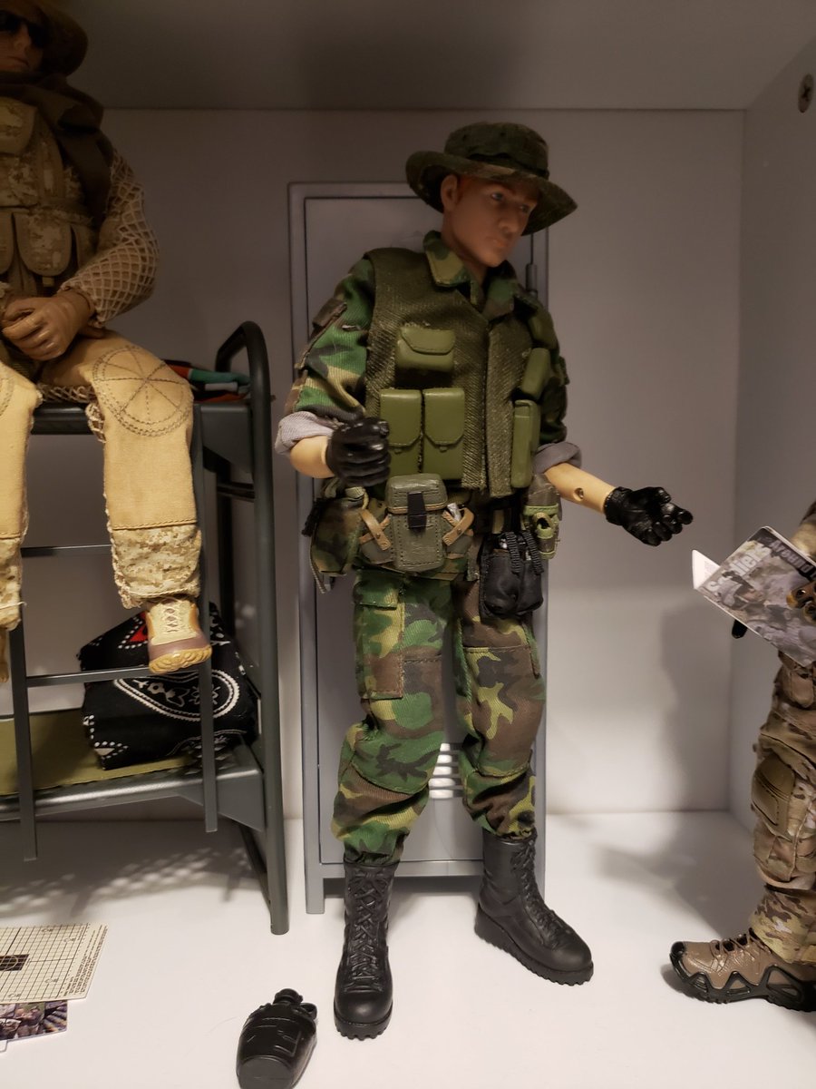hiho_chicken's tweet photo. Finished making my custom 1:6 scale GI Joe Wetsuit BDU figure. #yojoe #GIJoe #actionfigures #gijoetoy #wetsuit #12INCH #playscale #thebattle #BDU #customfigures #customtoys #toy #Doll #Americanhero https://t.co/YnXudY05nq