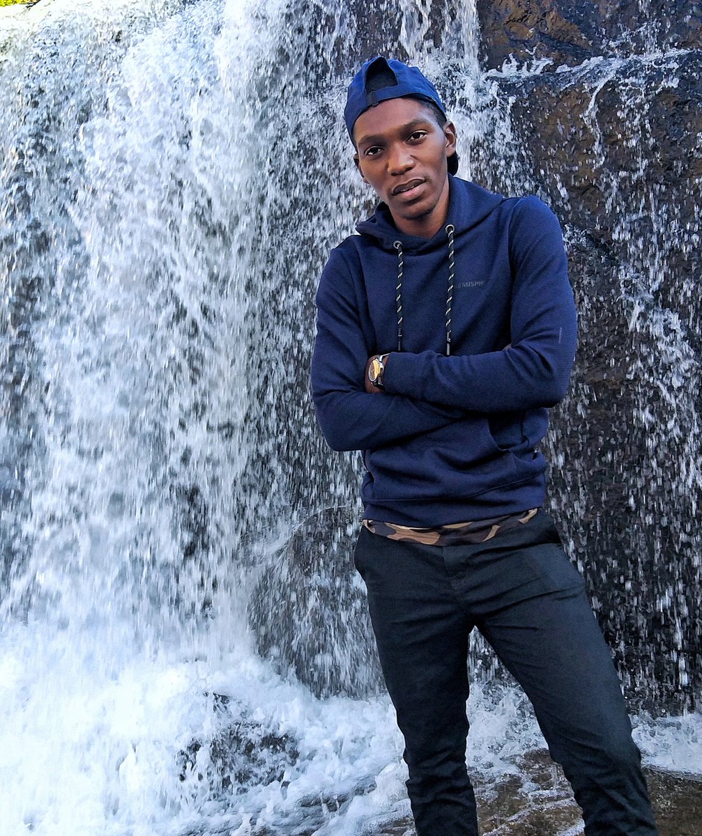 WattsShadyMusic's tweet photo. Niggas be mad when they can't come and live lavish with you https://t.co/P5h5EchoMe