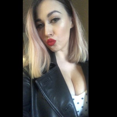 eleanorrstone's tweet photo. #NewProfilePic https://t.co/zYjtSACi5C