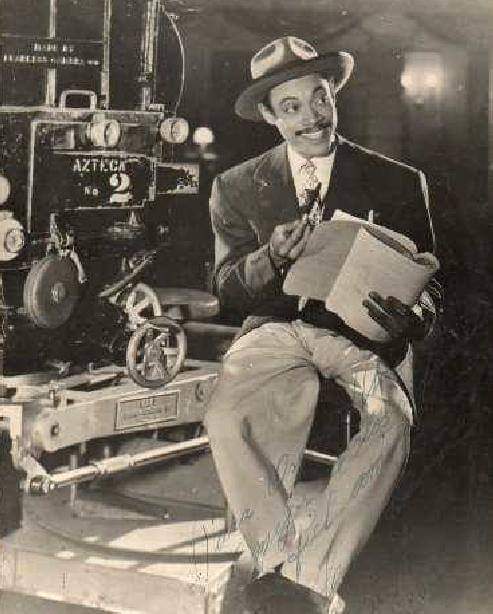 Felicitaciones y crédito para su autor y propietario. Una fotografía de Colección. ¿ Lo recuerdan ? Disfrútenla.