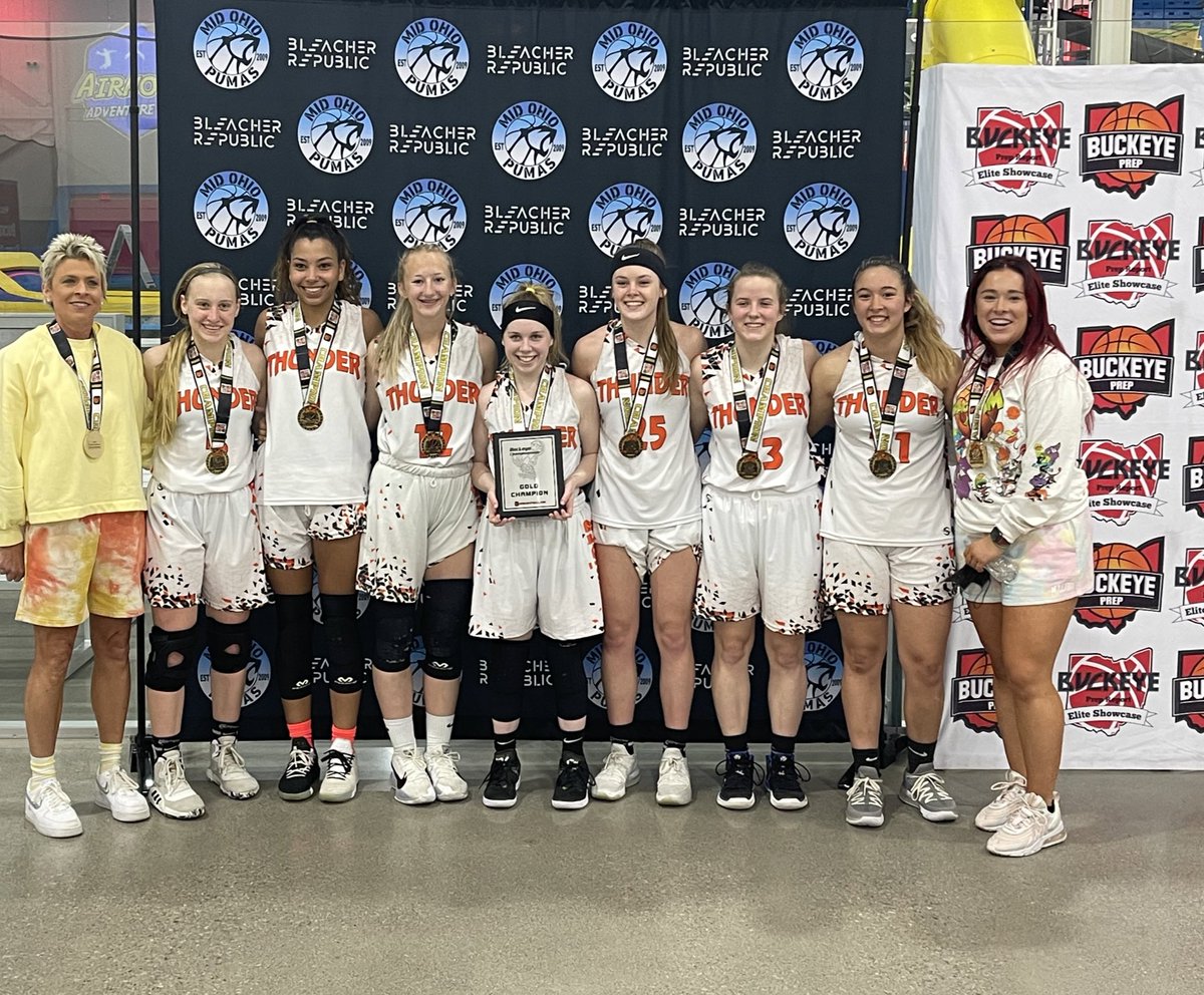 kaitlen_12's tweet photo. another great weekend 🏀 https://t.co/7f2G6vXs8q