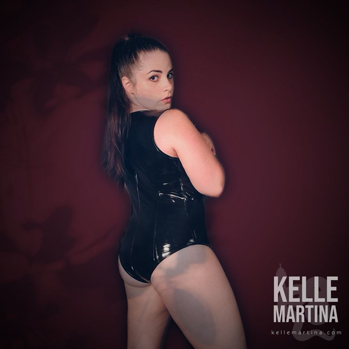 I have some wonderful things planned for fans. You are going to love it! 🤐 https://t.co/Fsel4S16I7