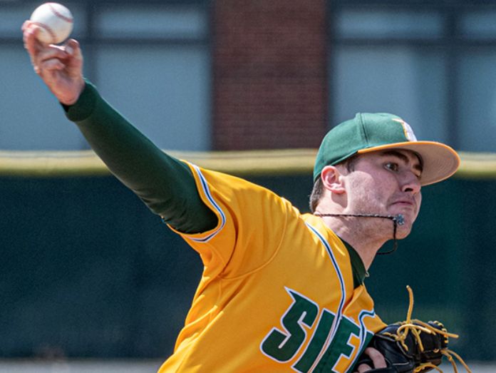.<a href="/SienaBaseball/">Siena Baseball</a> starters Arlo Marynczak, Brooks Knapek, &amp; Connor Bovair had themselves quite the weekend:

<a href="/arl00/">Arlo Marynczak</a>: 7IP, 0 Hits, 2 BB, 10 Ks, WIN
<a href="/brooksknapek/">Brooks Knapek</a>: 9IP, 2 Hits, 1 BB, 14 Ks, WIN
<a href="/ConnorBovair/">Connor Bovair</a>: 7IP, 4 Hits, 4 BB, 17 Ks, WIN

🔗 d1ba.se/2RTKE4G