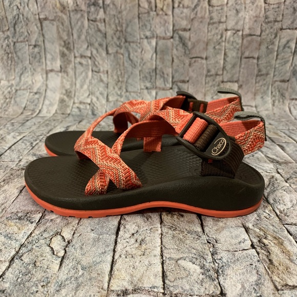 iamdylanraymond's tweet photo. So good I had to share! Check out all the items I'm loving on @Poshmarkapp #poshmark #fashion #style #shopmycloset #chaco #ana: https://t.co/Ma3dWGyQ72 https://t.co/mIzyUD7V6d