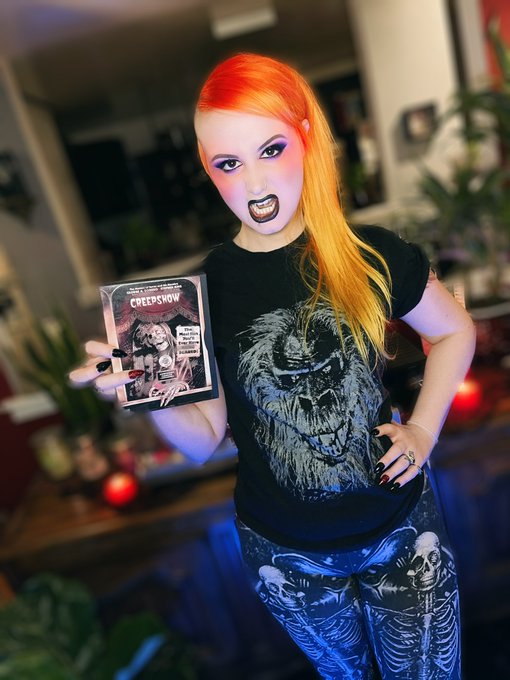 This is my attempt at a scary face. Scared? 😂 @CreepshowTv #creepshow #StephenKing #GeorgeRomero #horror<a href="/tag/horror"class="tags"><span>#horror</span></a><a href="/tag/metal"class="tags"><span>#metal</span></a><a href="/tag/stephenking"class="tags"><span>#stephenking</span></a><a href="/tag/slasher"class="tags"><span>#slasher</span></a><a href="/tag/creepshow"class="tags"><span>#creepshow</span></a>