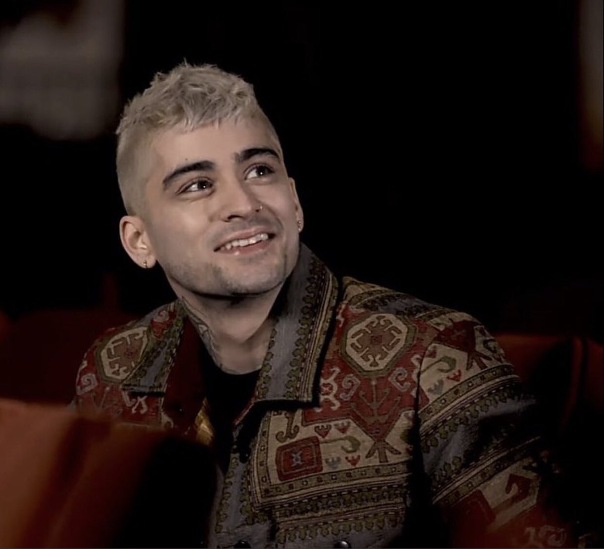 zayn smiling; a comfort thread