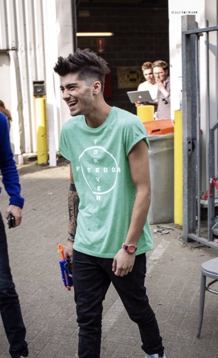 zayn smiling; a comfort thread