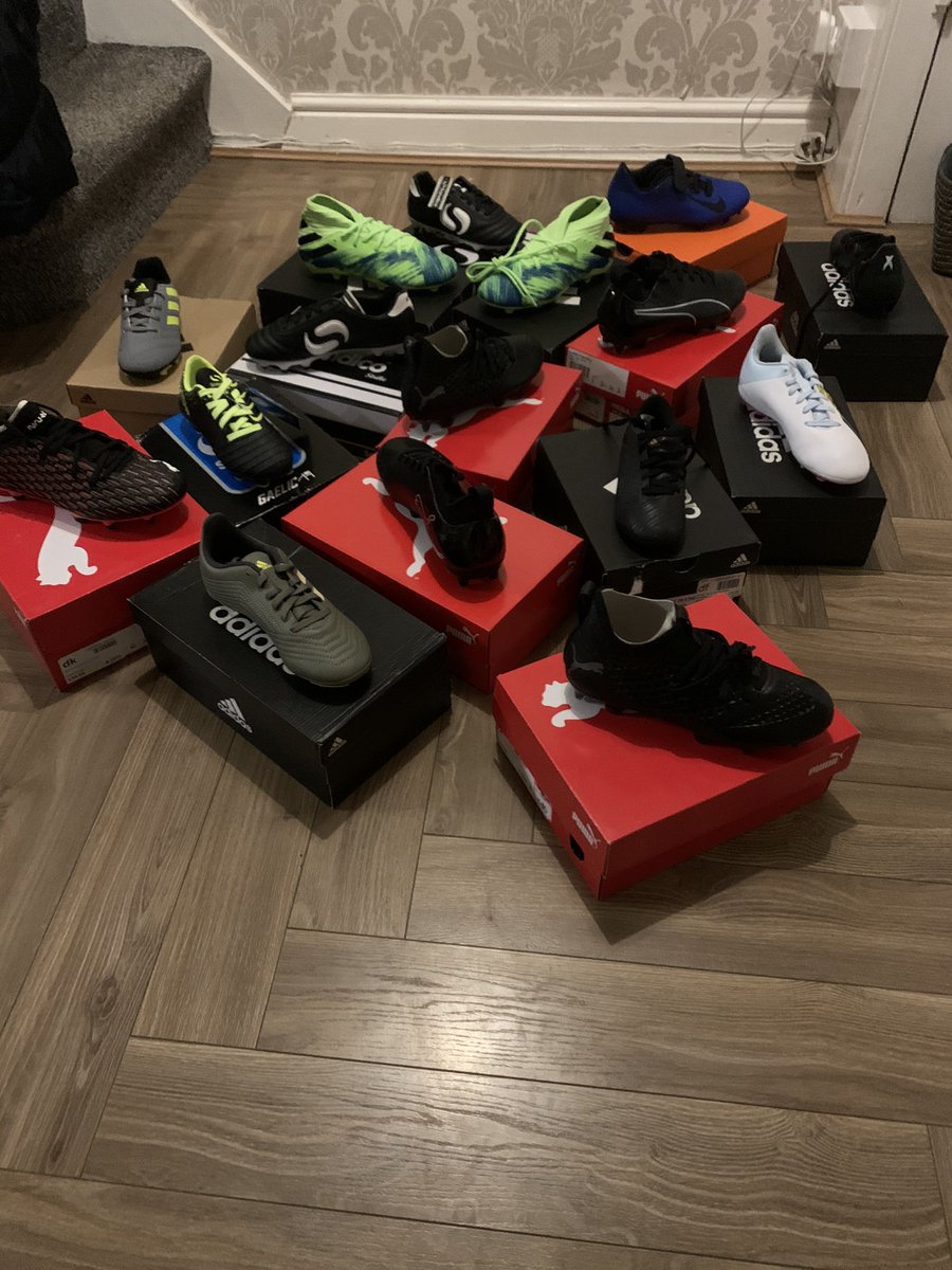 Kititout1's tweet photo. 16 pairs of our @Carra23 shirt auction boots arrived and thanks to the £100 donation from @AlmondProperty we were able to buy 26 pairs, we are waiting on 10 more pairs, half will go to @KingsleyufcL8 we need somewhere for the other half, any ideas folks ⚽️⚽️⚽️ https://t.co/BCetGZESKe
