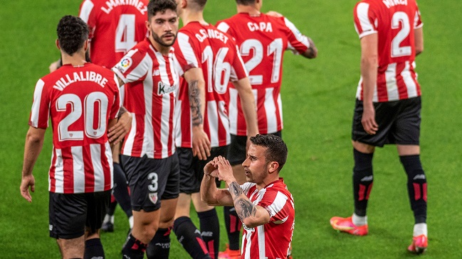Cooperativa's tweet photo. ¡Sorpresa en España! Athletic de Bilbao venció al líder Atlético de Madrid #CooperativaEnCasa https://t.co/k1ZjMGVzwE https://t.co/Ko6Rtl2J22