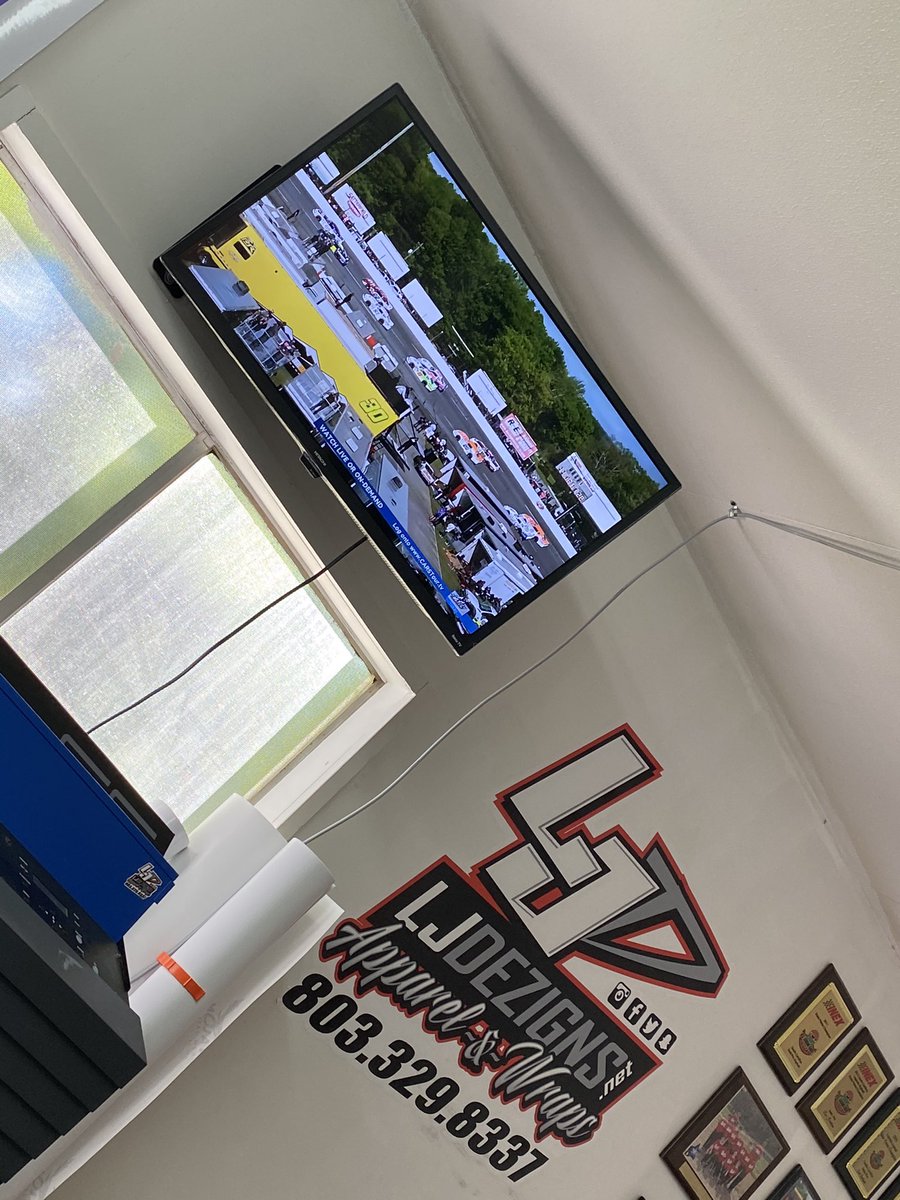 Promise I’m getting work done.......Dega on the phone, Bristol on laptop, and the <a href="/CARSTour/">CARS Tour</a> on the TV at OCS. Good luck to all LJD customers. #PuryearTankNorthState