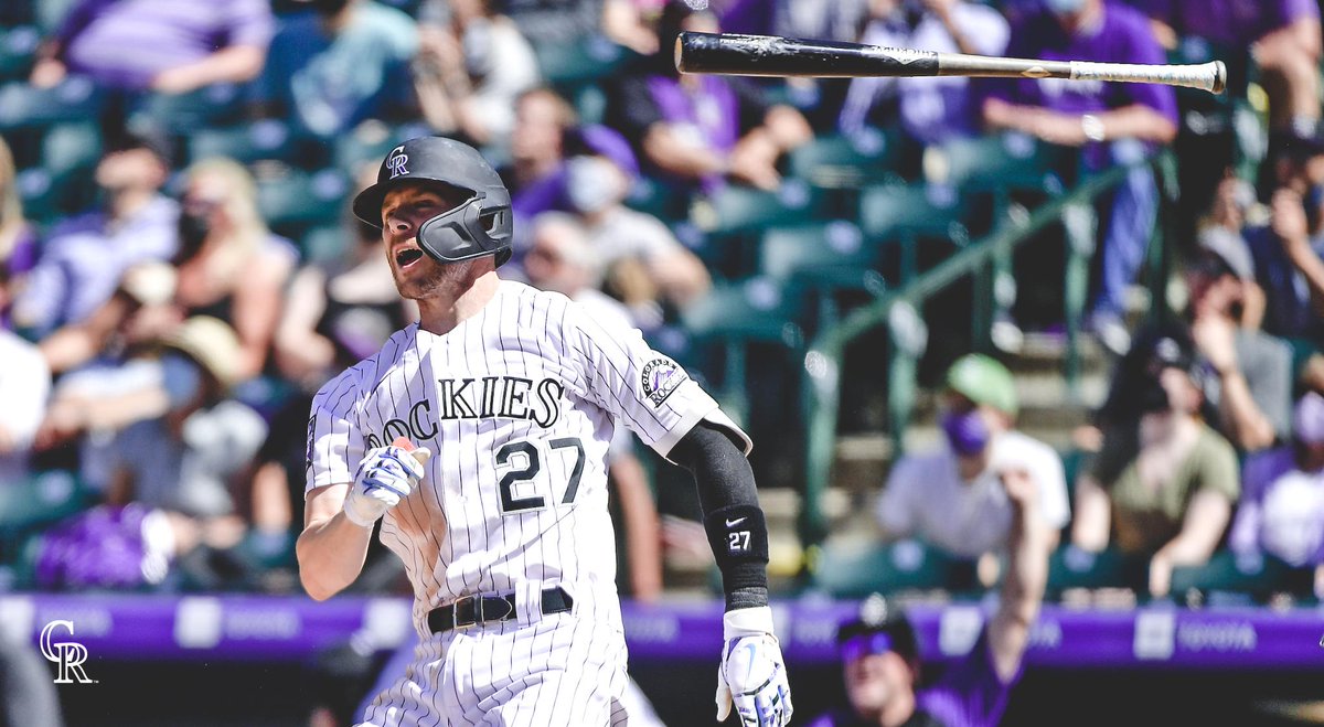 LosRockies's tweet photo. #ElBatFlip 🤩
#LosRockies https://t.co/J5DRKoNgsV