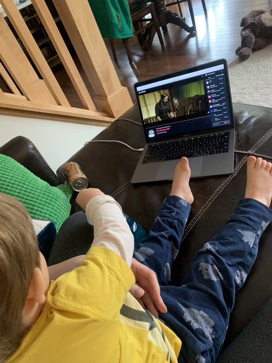 Kristen Macauley Kristenemma Twitter