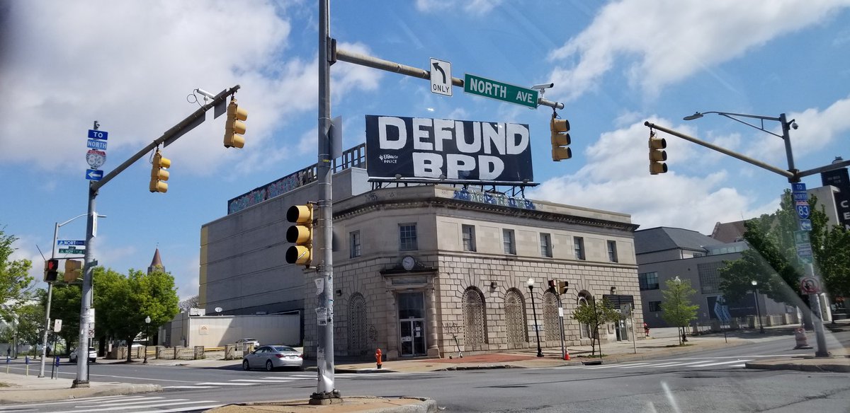 sneakerboyt's tweet photo. This is Baltimore
#photography #photooftheday #photo #MyPhotography #MyPhoto #sundayvibes #Sunday #SundayThoughts #NorthAve @redemmas @BaltimorePolice @MayorBMScott @Farajii 👮‍♂️👮‍♀️👮👮🏿‍♂️👮🏿‍♀️ https://t.co/k4n09Q1Wxw