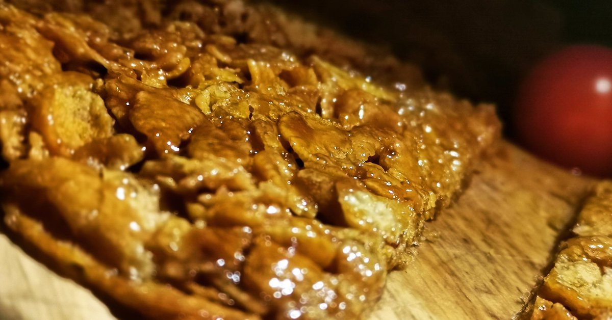 joncampling's tweet image. I made have accidentally made some Campling's crunchy/chewy  #GoldenSyrup &amp;amp; butter #cornflake #crispies 😍👊🤩 for me and @CardyCard  🤘

#SundayUpgrade 

Sooooo deeelish!!!!! 😍🙏🤘