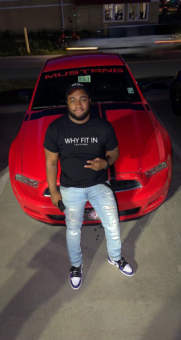 _borntowin3's tweet photo. I know that I’m special not the average type🖤🤍
#WhyFitIn🗣
#LongLiveLilGlenForever🙏🏽 https://t.co/1wnw95ewf3