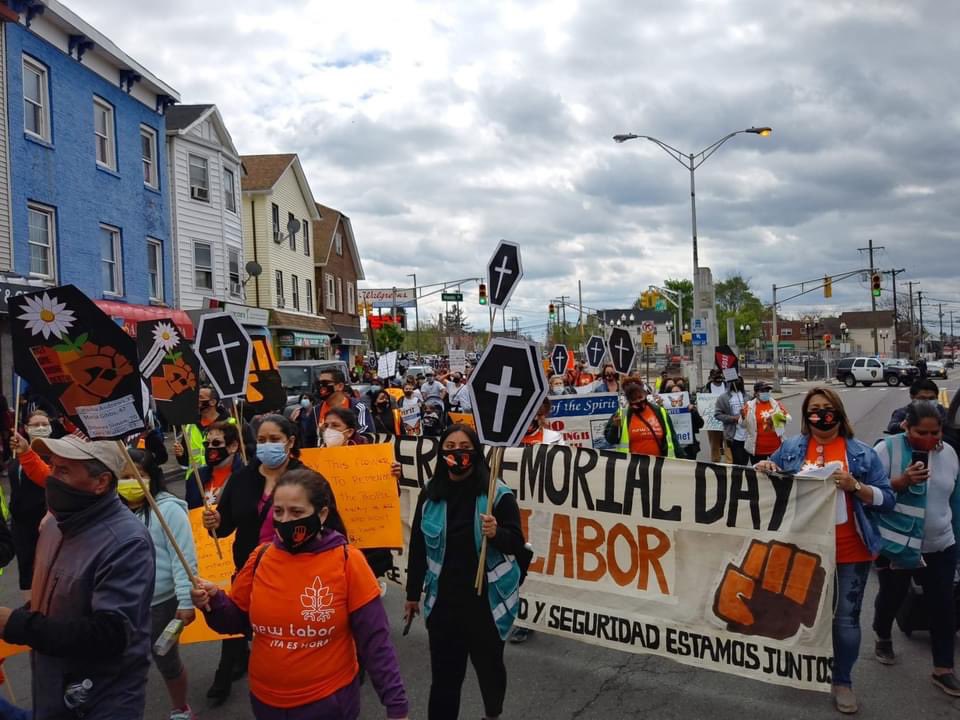 Today we marched for those no longer with us.. taken by a system that favors profit over the safety and health of the labor force. Much love to our compxs @NewLabor for always centering our peoples #NeverForget #NiUnaMuerteMás #NotOneMoreDeath