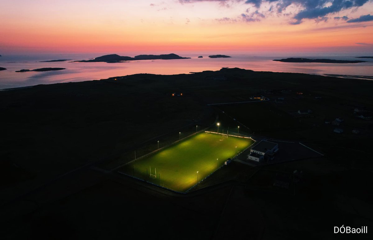 gaothdobhairclg's tweet photo. Machaire Gathlán ón spéir tráthnóna inniu. 💚🇳🇬💚
Pictiúr le @daireobaoill1 https://t.co/fZG84LAL08