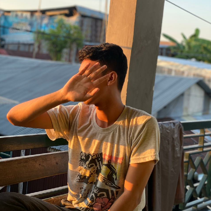rian_ferafqu99's tweet photo. ayo pergi bersamaku > Among Us on #BIGOLIVE https://t.co/VYMq4hSaIA https://t.co/CL3n9JuLc5