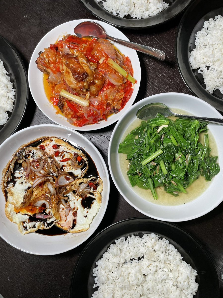 Khairulaming S Tweet Sahur Hari Ni Aku Masak Ayam Balado Sawi Stir Fry Telur Mata Kicap Ayam Balado Tu Nak Repeat Lagi Nanti Sedapp Trendsmap