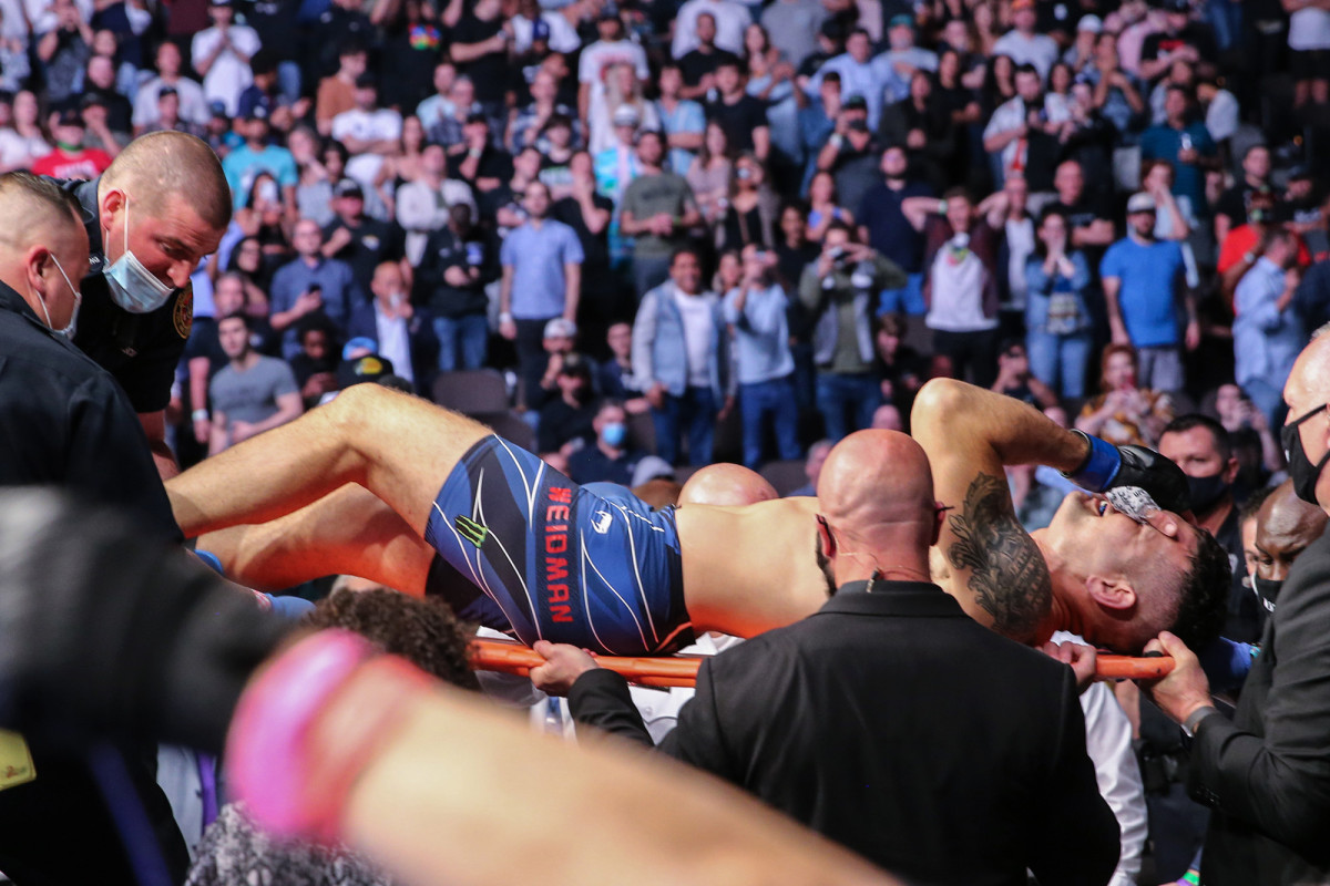 Chris Weidman has surgery after snapping leg in 'horrible' UFC injury