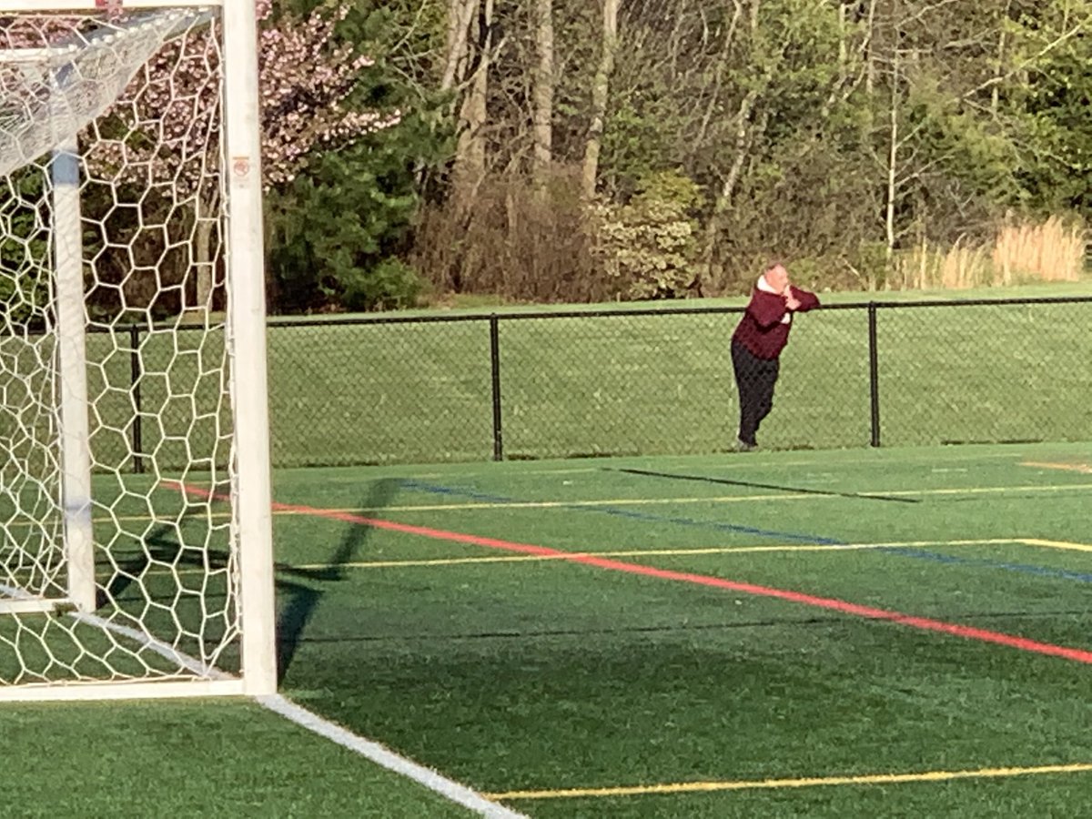 CoachesSj's tweet photo. Who is this legendary Coach out watching a game on a beautiful Sunday afternoon? https://t.co/pOHxPVBqUe