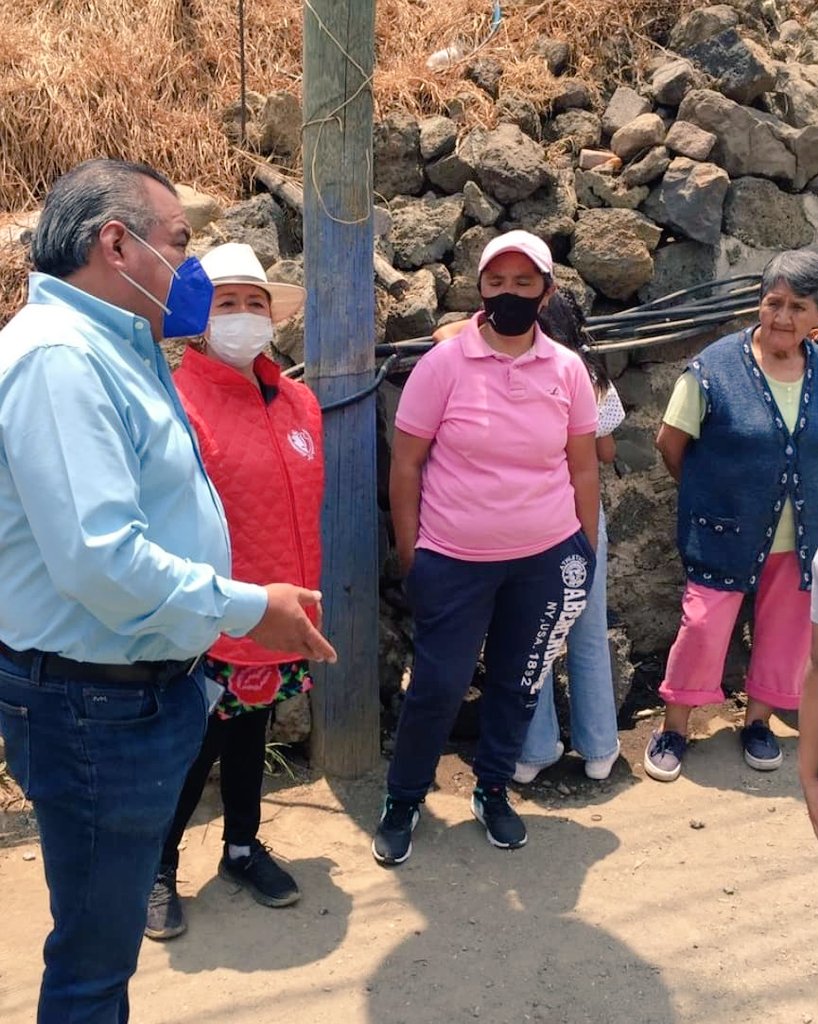 Desde el barrio de San Mateo sigo visitando a vecinos para pedir su voto y agradezco a quienes creen en mi proyecto para #MilpaAlta #SoyLaÚnicaOpciónRealDeGobierno por eso seré el próximo alcalde y resolveré los pendientes que la admin. actual no ha querido o no ha podido atender