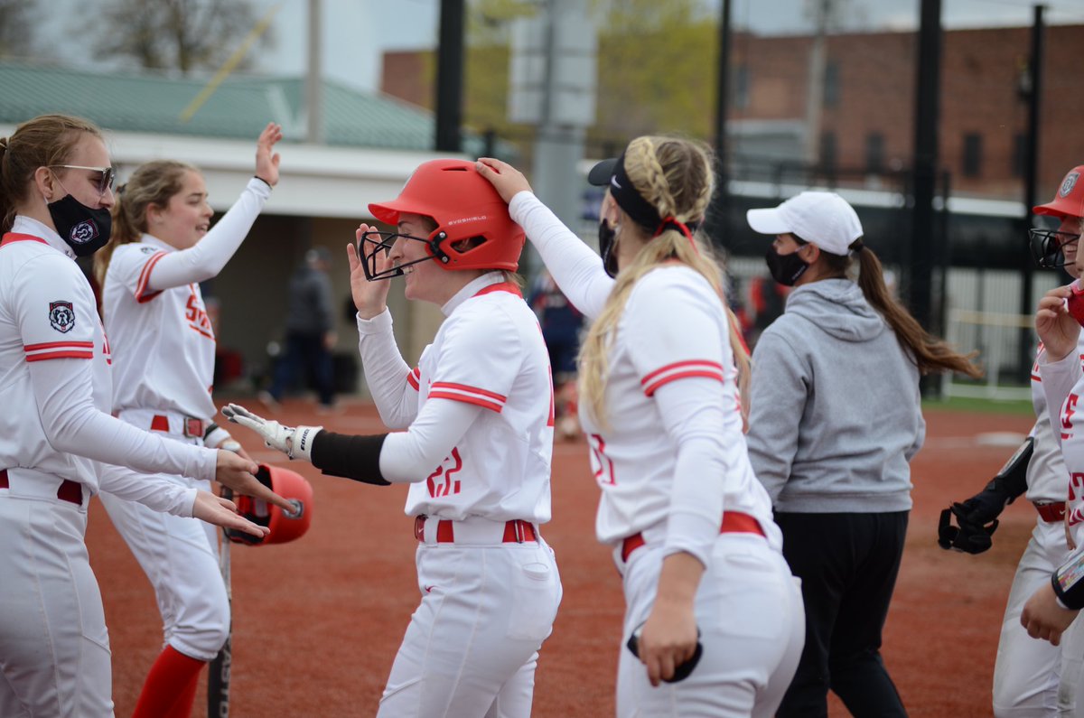 D’Youville University Softball tweet media