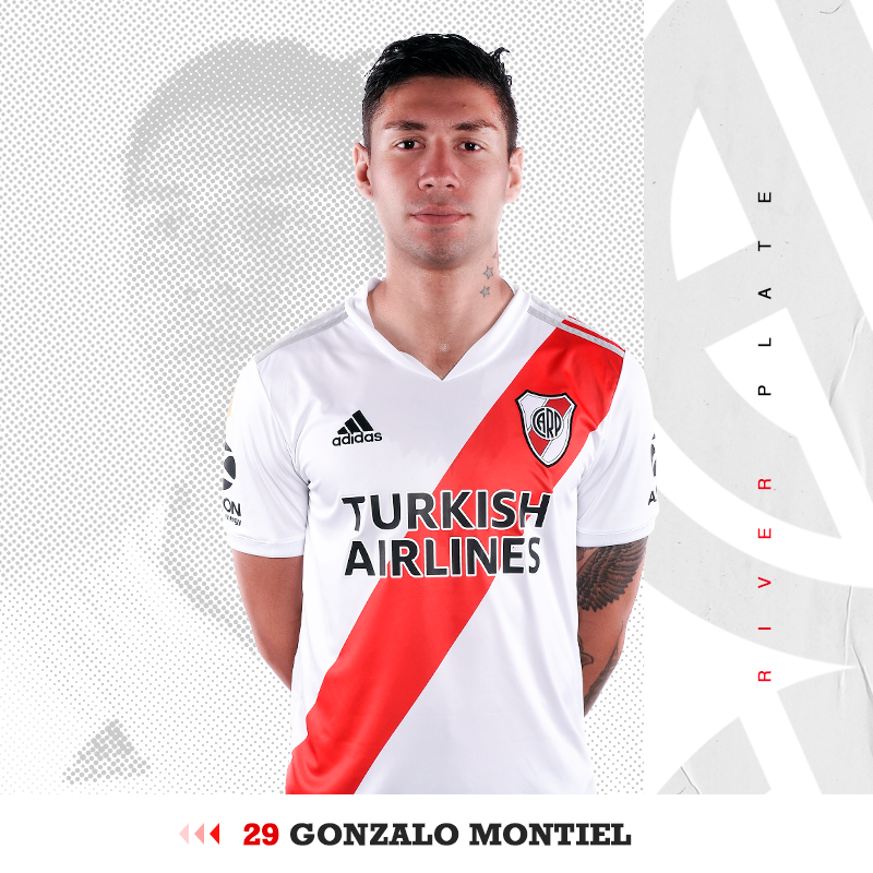 RiverPlate's tweet photo. #VamosRiver ⚪️🔴⚪️

⌚️ 34' ST River 1 - San Lorenzo 2

⚽️ Cambio en River:
➡️ Alex Vigo
⬅️ Gonzalo Montiel https://t.co/NT8NDfoP6P