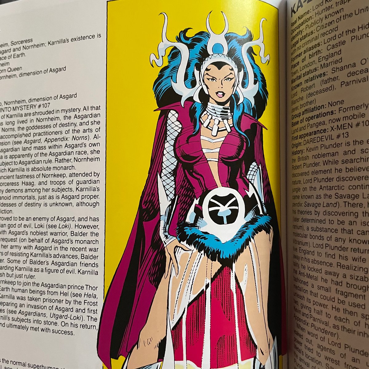 What are your favorite drag looks from comic books? Share them here or Tag them  #comicsaredrag