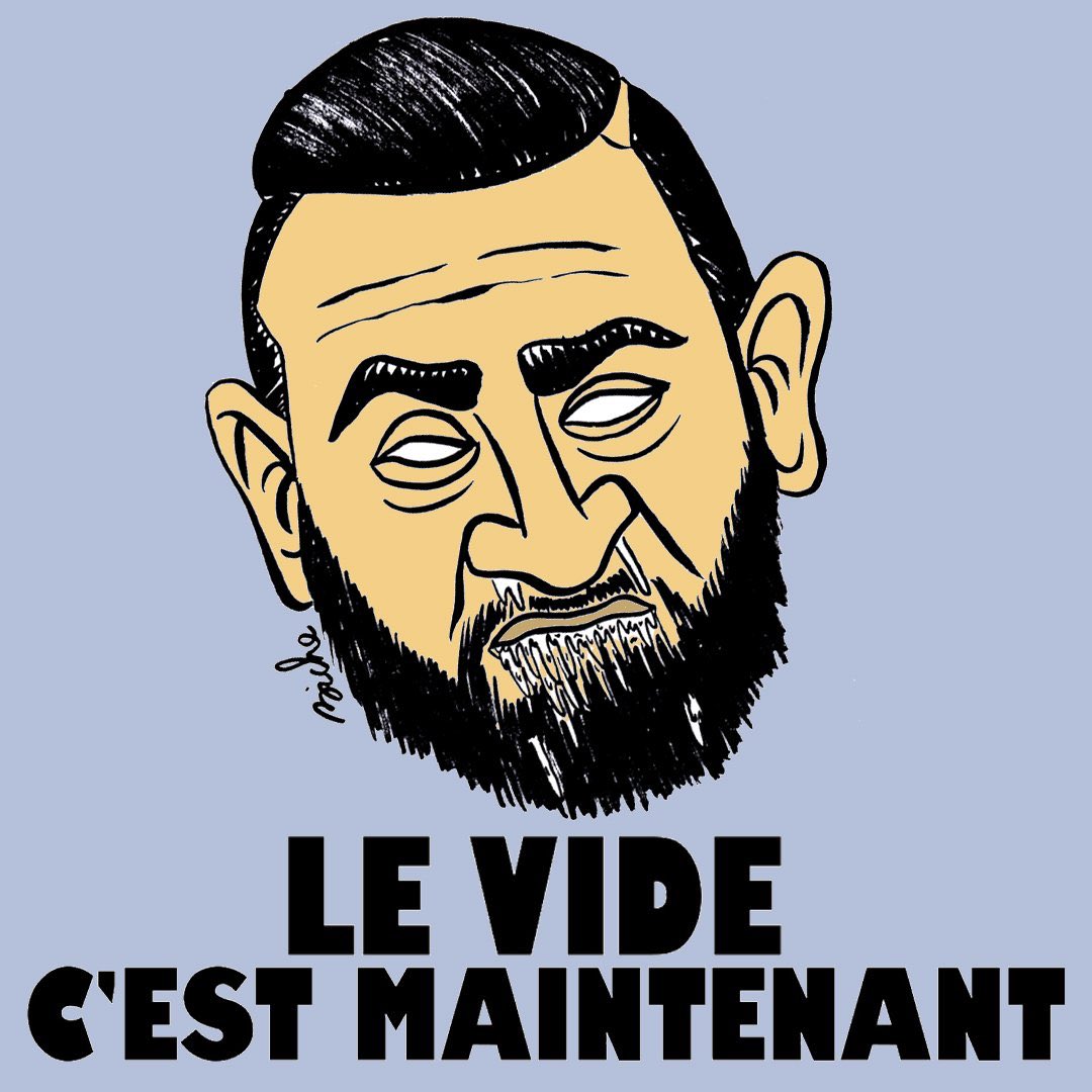 À Europe 1, qu’il quitte en 2016, Hanouna ne laisse pas que de très bons souvenirs : « Quand on est dans son équipe, on est sous son emprise, selon un ancien collaborateur. C’est Versailles sous l’Ancien Régime, la contestation n’y a pas sa place. »