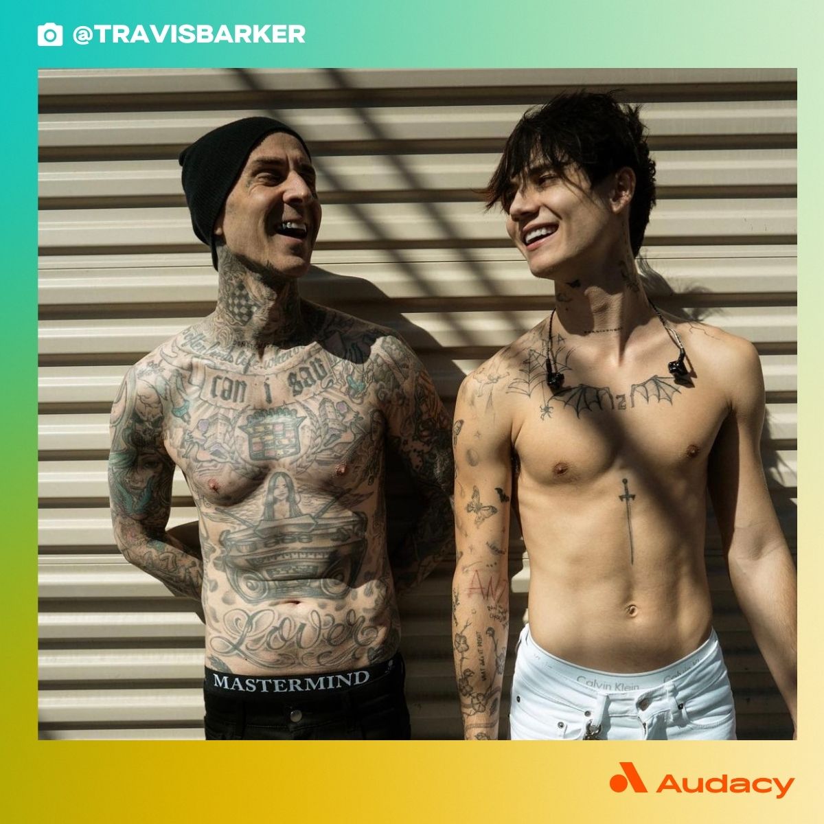 Get yourself someone who looks at you the way <a href="/travisbarker/">Travis Barker</a> + @jadenhossler look at each other 😍