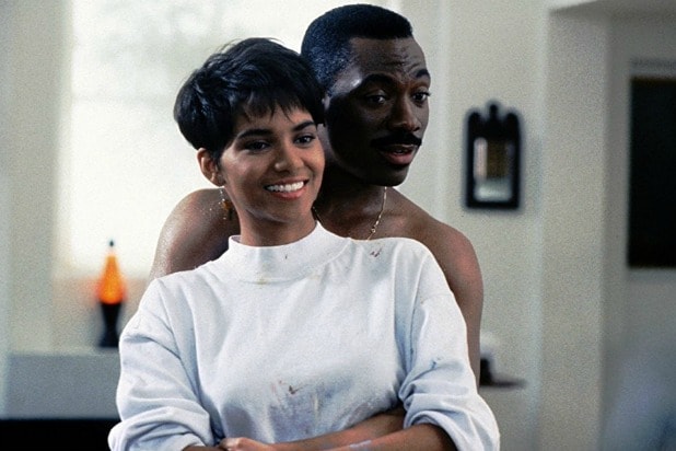 There's no Production Design in 1992 but how good is Halle Berry in Boomerang, am I right?  #1992Oscars