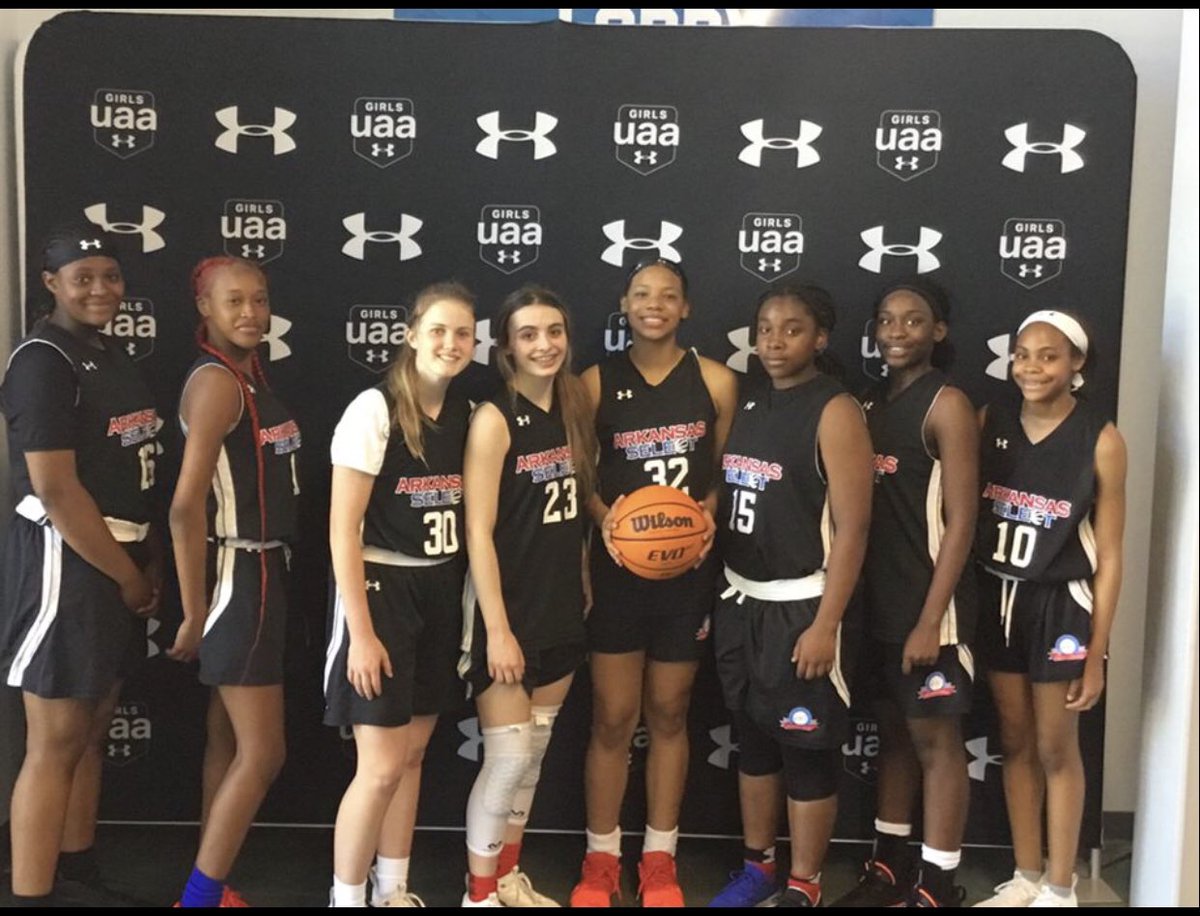 ArkSelect2025's tweet photo. The squad after their first full session!! Lots to work on but building a great base!! ASB 2025 https://t.co/2bxrsfg1HP