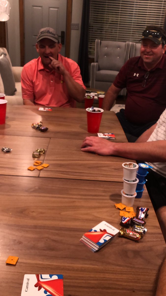 gcsupt's tweet photo. Playing poker at a golf function with #ameriturf. Only chips we could find was 120 prices of candy, 5 Starbucks Keuric coffee things, bag of cheez -it’s, and 8 limes https://t.co/M4jrwjQNgD