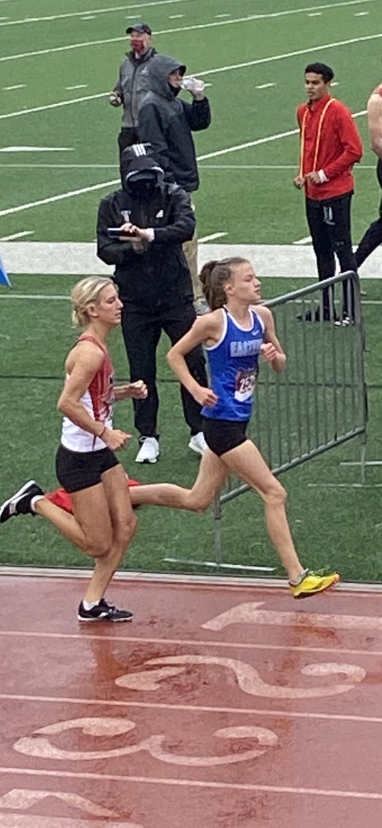 andy_penick's tweet image. So happy for Leah running the 13th fastest HS mile in state of Ky at the St Xavier Cooper Borgia Invitational placing 5th with a 5:25. She’s having so much fun already competing in just her third track meet since the fourth grade !