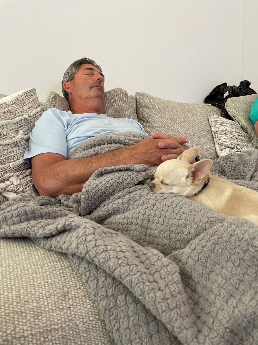 aharris4chelan's tweet image. Great game and incredible dinner.  👏🏼♥️ #gonets #happyboys