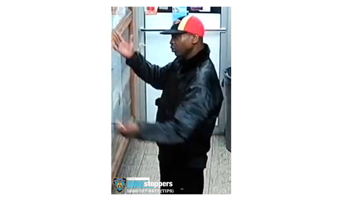 CeFaanKim's tweet image. NYPD releasing new images of suspect in East Harlem who repeatedly stomped on 61-year-old Yao Pan Ma’s head, who is now in a coma fighting to stay alive. Remember, the victim was collecting cans for money when he was attacked. #StopAsianHate