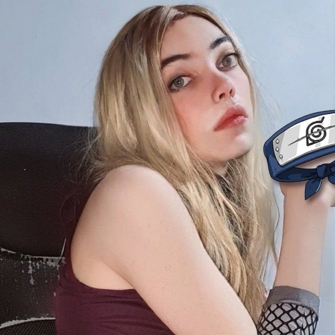 Watch Juli Trap 🖤🐧's leaked NSFW photo on TwXstars