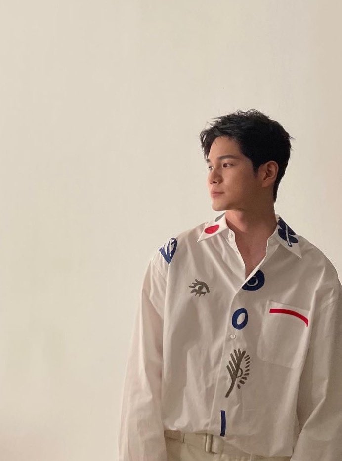0825osw_'s tweet photo. I don't know what kind of problem you are going through, but let it go well, you are the best and hope to live every day happily 😊
#옹성우 #ONGSEONGWU @officialtwt_OSW https://t.co/1XpQYbUqPT
