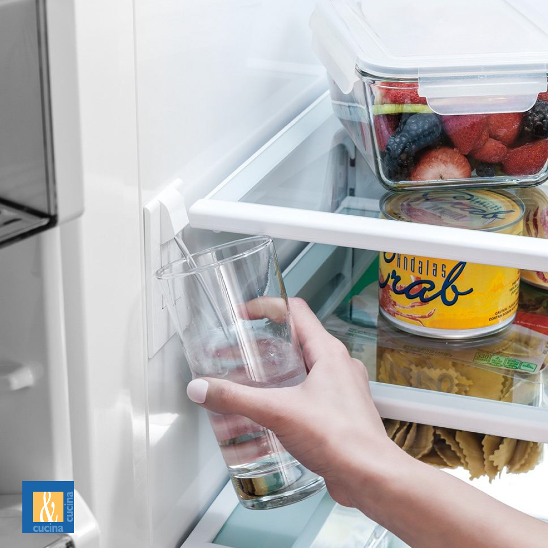 CucinaCucinacy's tweet image. The Sub-Zero Side-By-Side Refrigerator/Freezer offers convenient and large capacity 

🔹 Its dual refrigeration, water filtration and air purification systems guard freshness like nothing before.
Visit our #Cucinacucina showrooms to discover more!
#subzerorefrigerator