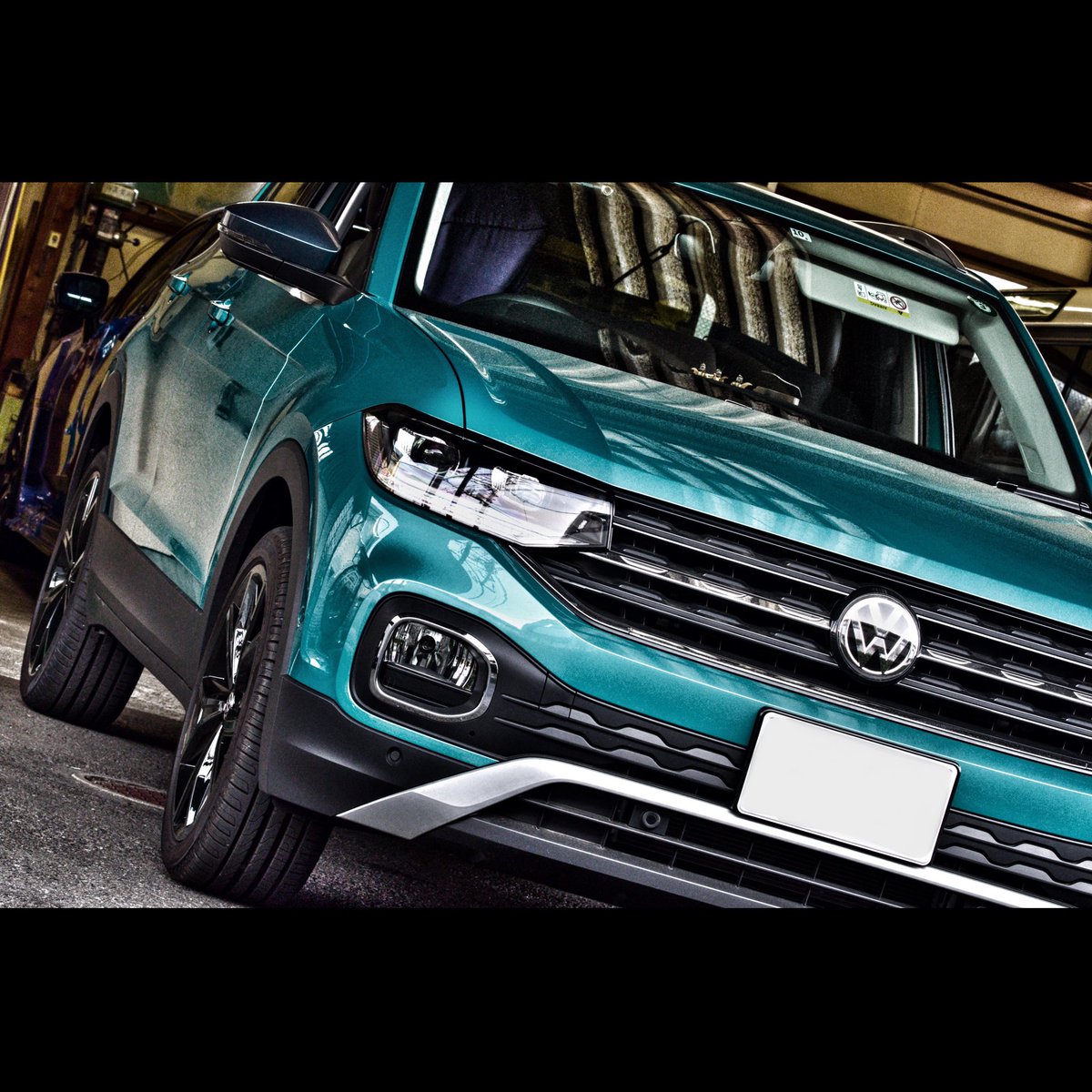 AyumiDenki's tweet photo. 【VW T-Cross(C1)】
本日のモデルさんはT-クロス。
グリーンなTクロスさん。
ベースがポロだと思うと、親近感が凄いす♪
#vwtcross
#tcrossc1
#tcross
#フォルクスワーゲン
#vw
#volkswagen
#vwtuning
#pentaxkp https://t.co/AcaKxNDOeh