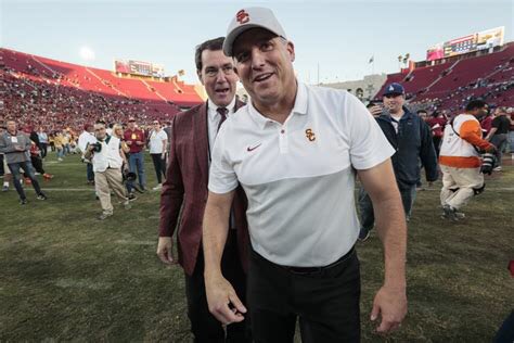 csc96_'s tweet photo. @USC_mikebohn #USC Worst Coach-AD combo in CFB history. #ThisIsSC #GetSome https://t.co/yQ3U9y4Srf