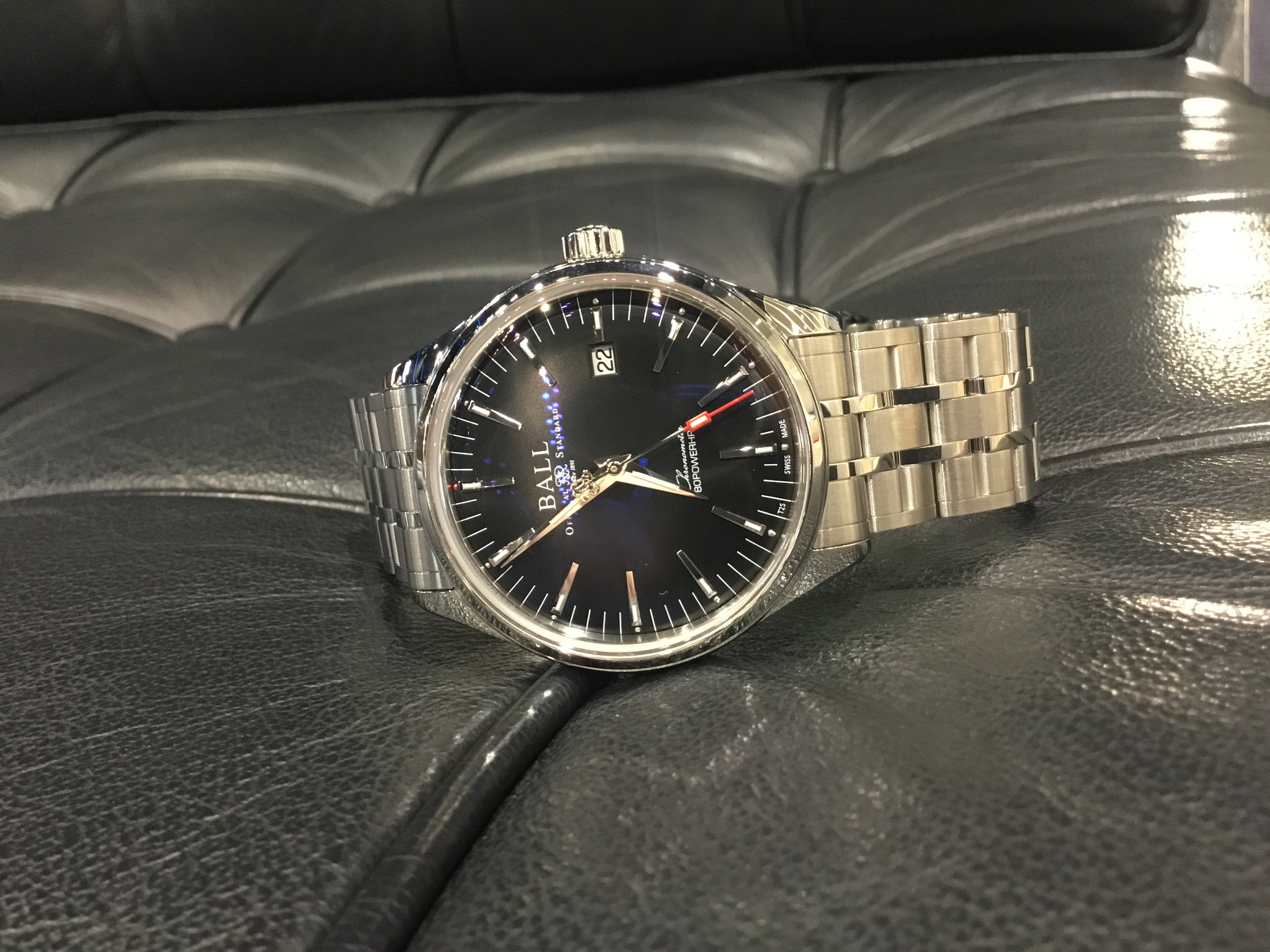تويتر The Watch Shop على تويتر Ball Watch 今回ご紹介する時計はball Watchです Manufacture 80 マニュファクチュア80 型番 Nm3280d S1cj Bk 税込価格 308 000 80時間パワーリザーブ クロノメーターの自社ムーブを搭載 スーツにも非常に合う時計と
