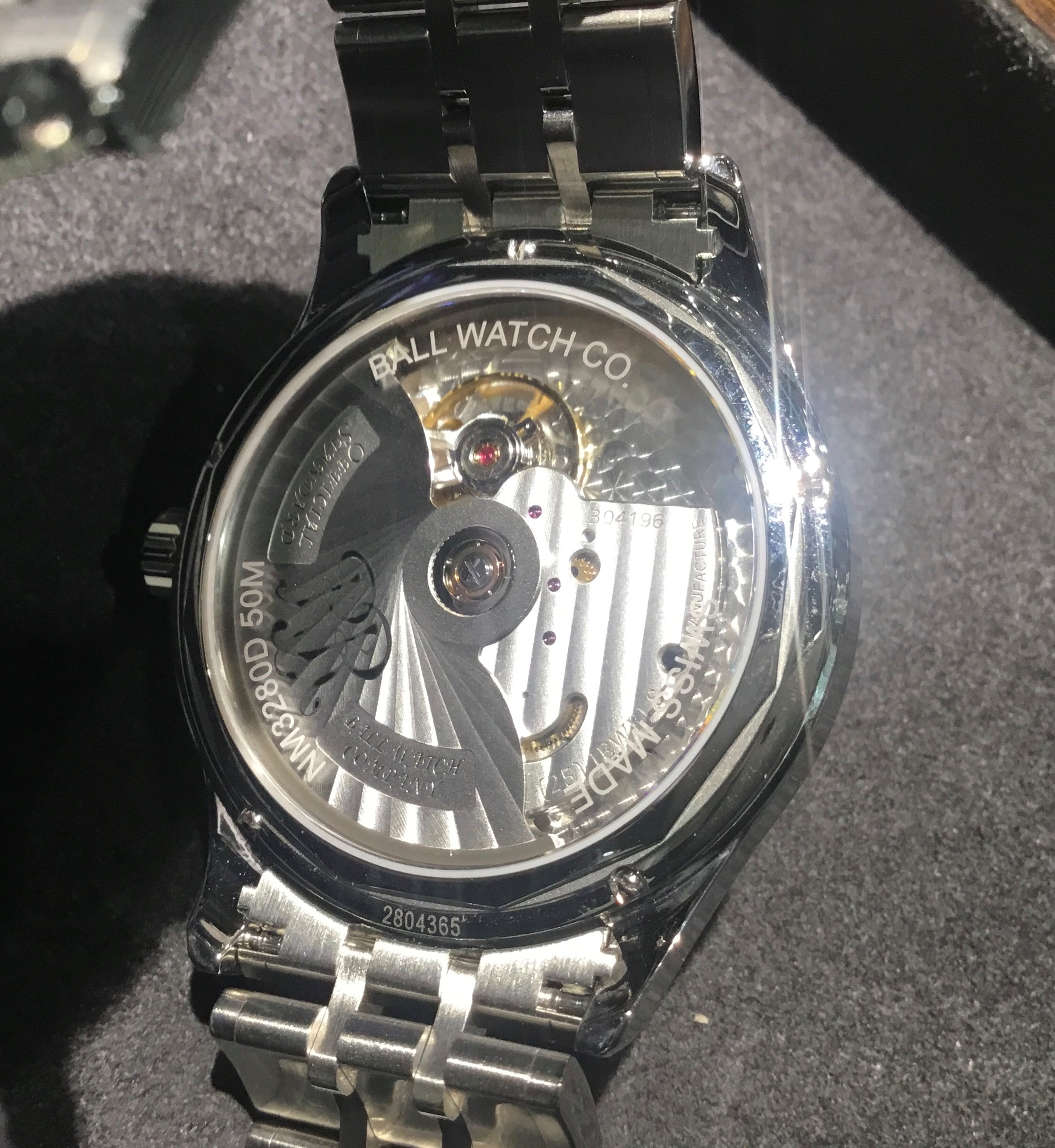 تويتر The Watch Shop على تويتر Ball Watch 今回ご紹介する時計はball Watchです Manufacture 80 マニュファクチュア80 型番 Nm3280d S1cj Bk 税込価格 308 000 80時間パワーリザーブ クロノメーターの自社ムーブを搭載 スーツにも非常に合う時計と